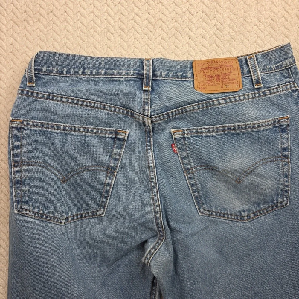 Vintage‎ Levis 505 Mens Jeans 38x32 Made in USA Light Wash Straight Leg 2000s